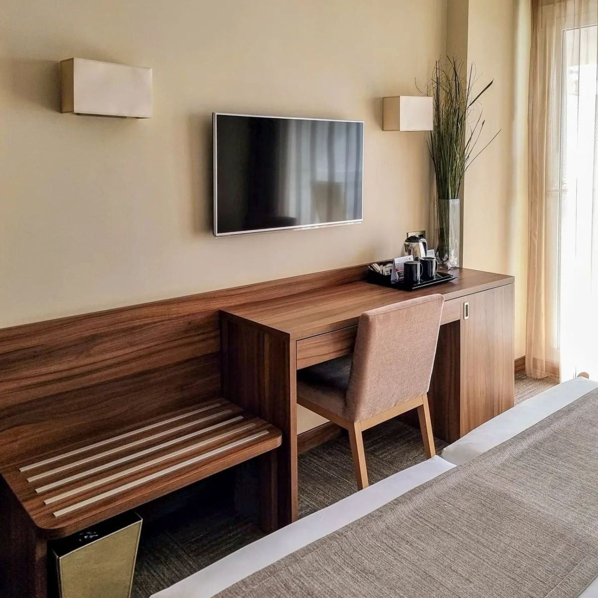 High Contract Interiors
