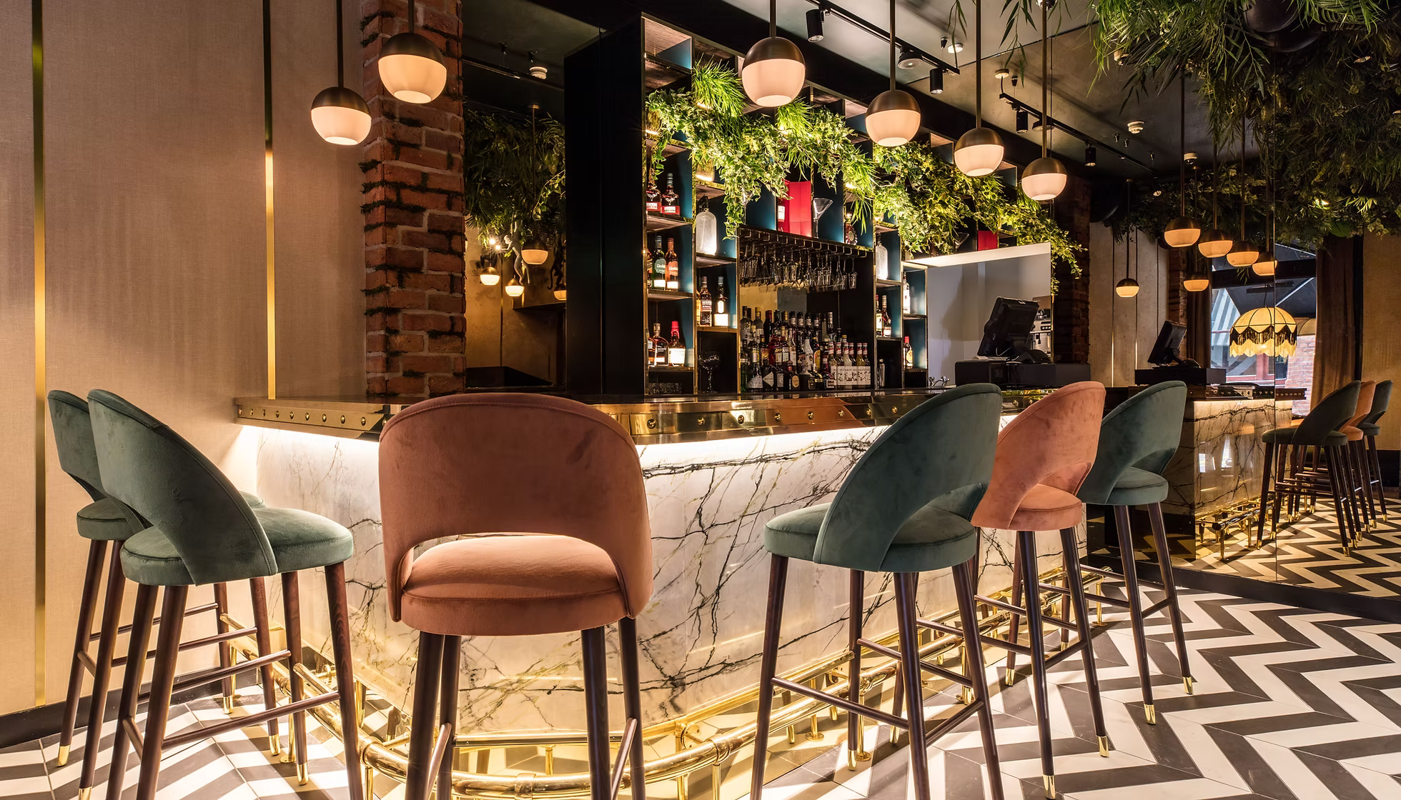 High Contract Interiors