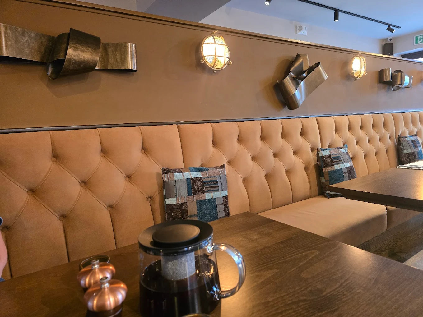 High Contract Interiors